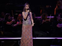 DO YOU HEAR THE PEOPLE SING photo Jeff Busby_1278